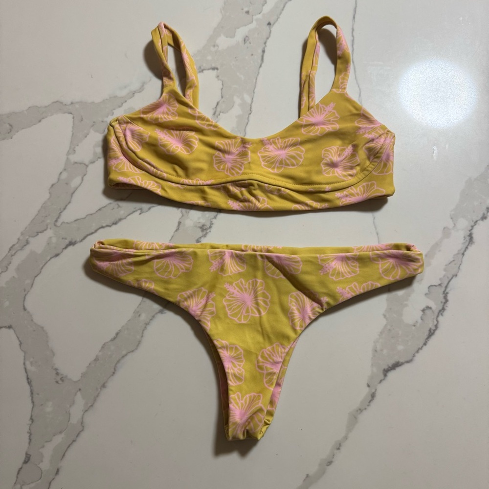 Benoa Swim Set